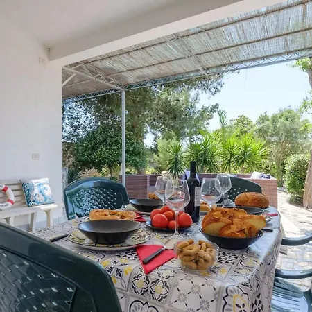 Punta Prosciutto Sea View Facing The Sea With Air Conditioning, Parking And Wi-fi Villa