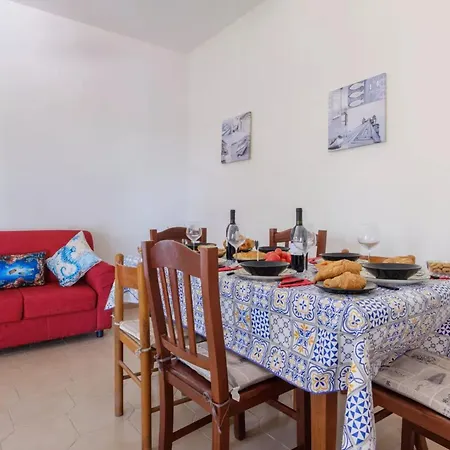 Punta Prosciutto Sea View Facing The Sea With Air Conditioning, Parking And Wi-fi Villa Torre Lapillo
