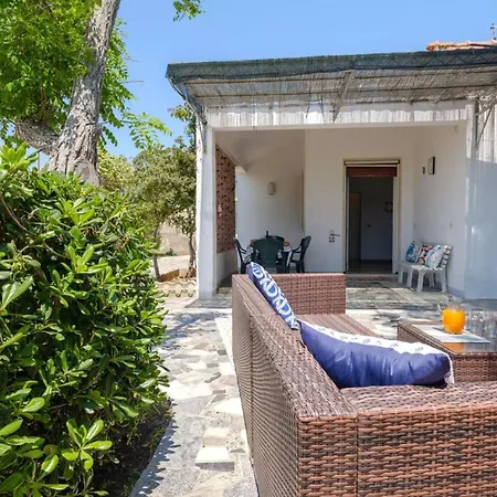 Punta Prosciutto Sea View Facing The Sea With Air Conditioning, Parking And Wi-fi * Torre Lapillo